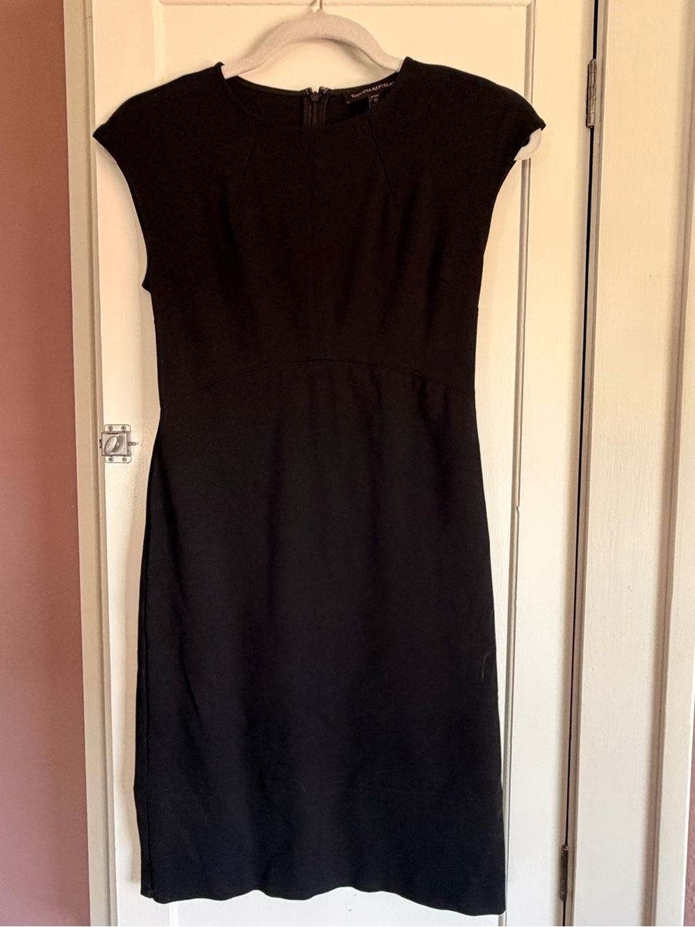 Banana Republic perfect LBD
